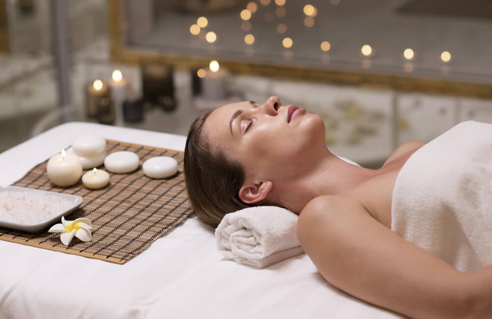 readysteadygloww.com